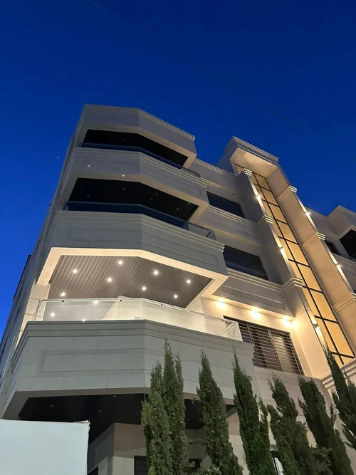 Abdoun 718 Side View